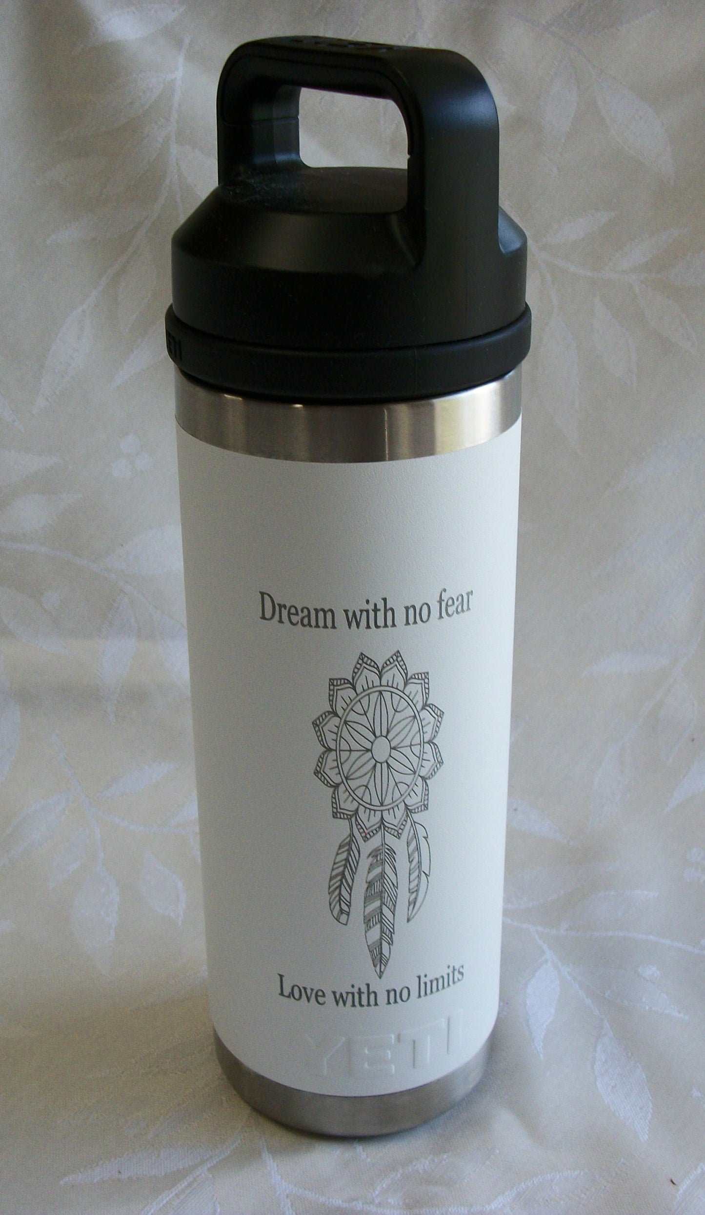 18 OZ YETI (Tall Skinny)